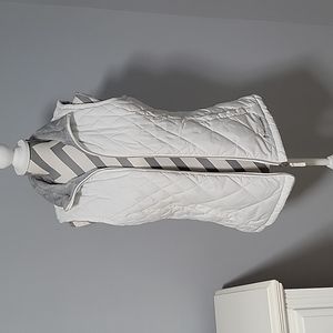 Ladies free country vest.